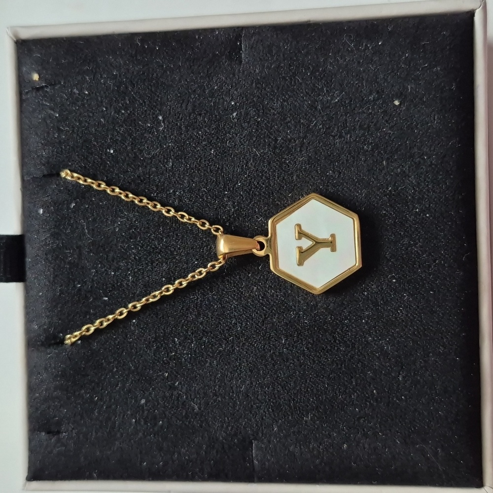 ⚡️Sale Gold Hexagon Initial Pendant Necklace